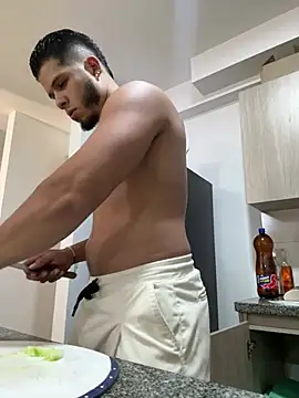 taurus boy1 online show from 02/10/26, 01:32