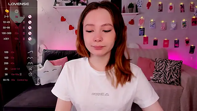 LanaBlu  online show from 01/18/26, 08:51