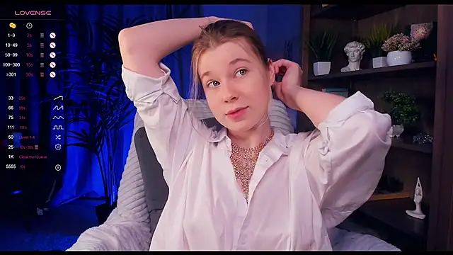 Snapshot of PollyHathor chatting on 01/13/25, 01:45 PollyHathor online show from 01/13/25, 01:45