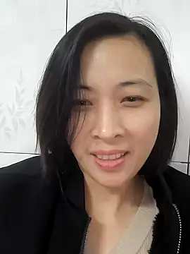 Snapshot of Sweets24 chatting on 01/02/25, 01:19 Sweets24 online show from 01/02/25, 01:19