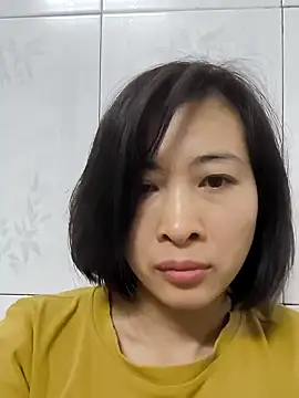 Snapshot of Sweets24 chatting on 02/02/25, 10:49 Sweets24 online show from 02/02/25, 10:49