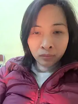 Snapshot of Sweets24 chatting on 02/08/25, 12:50 Sweets24 online show from 02/08/25, 12:50