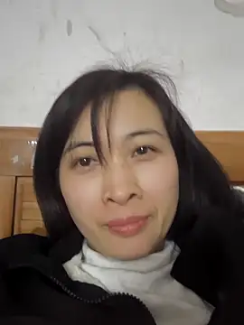 Snapshot of Sweets24 chatting on 02/09/25, 07:05 Sweets24 online show from 02/09/25, 07:05