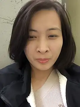 Snapshot of Sweets24 chatting on 02/12/25, 05:48 Sweets24 online show from 02/12/25, 05:48