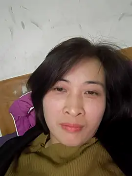 Snapshot of Sweets24 chatting on 02/25/25, 07:09 Sweets24 online show from 02/25/25, 07:09