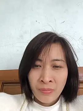 Snapshot of Sweets24 chatting on 02/27/25, 05:13 Sweets24 online show from 02/27/25, 05:13