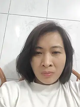 Snapshot of Sweets24 chatting on 03/18/25, 06:14 Sweets24 online show from 03/18/25, 06:14