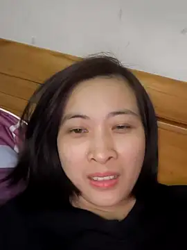 Snapshot of Sweets24 chatting on 03/19/25, 05:19 Sweets24 online show from 03/19/25, 05:19