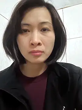 Snapshot of Sweets24 chatting on 03/21/25, 02:18 Sweets24 online show from 03/21/25, 02:18