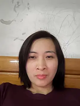 Snapshot of Sweets24 chatting on 03/22/25, 07:15 Sweets24 online show from 03/22/25, 07:15