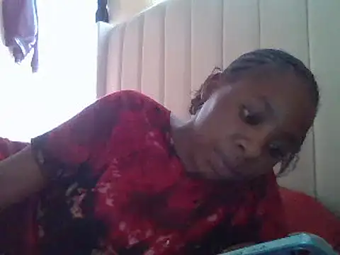 Queen loveer online show from 02/09/25, 10:53