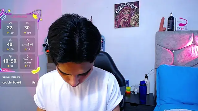 OwenBluee online show from 12/17/25, 11:27