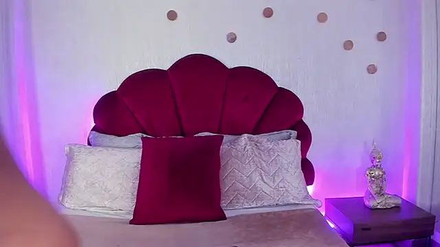 AndreaPink2024 online show from 04/11/26, 01:15