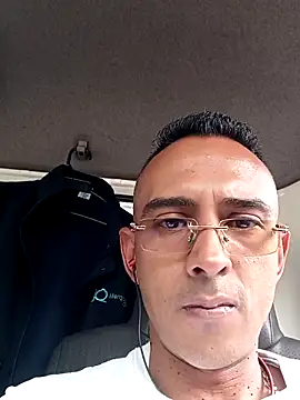 paisa233 online show from 03/18/26, 05:05