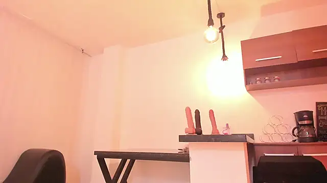 AnastasiaTaylor  online show from 04/15/26, 08:42