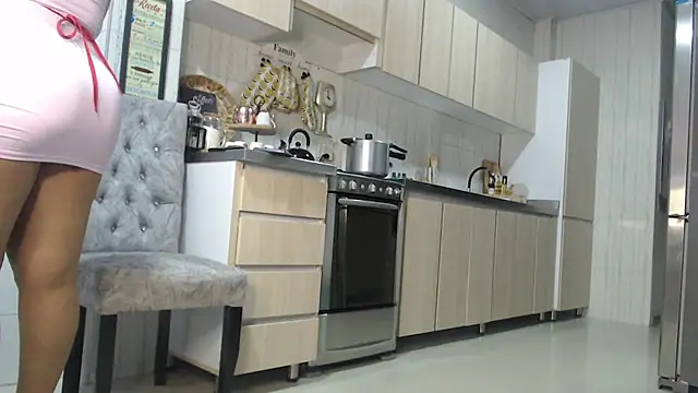 Jadeee  online show from 02/11/25, 09:03