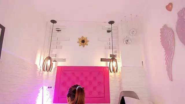 Snapshot of mia_six66 chatting on 03/14/25, 11:12 mia six66 online show from 03/14/25, 11:12