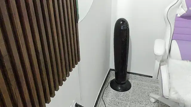 mia six66 online show from 03/03/26, 01:34