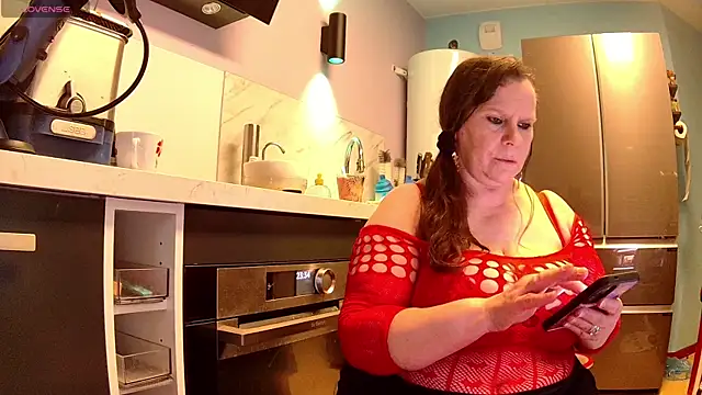 Endrocleia online show from 10/09/25, 09:35