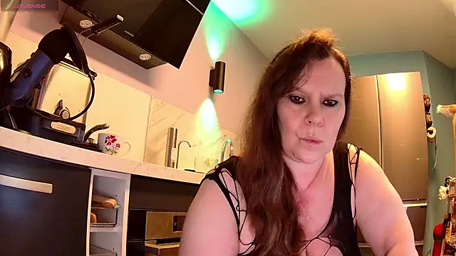 Endrocleia online show from 10/21/25, 11:38