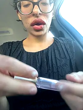 myloveforyouu online show from 09/27/25, 03:39