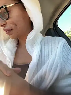 myloveforyouu online show from 01/18/26, 04:22