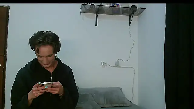 Dan Yagami online show from 02/25/25, 06:25