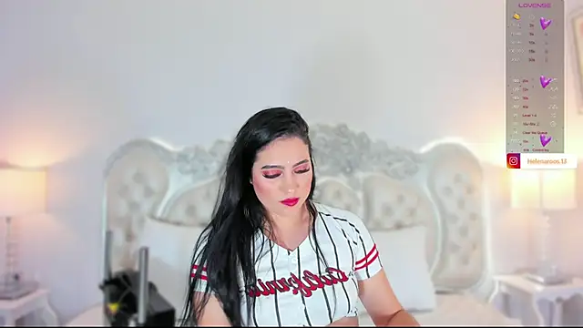 Snapshot of HelenaRoos chatting on 01/07/25, 10:19 HelenaRoos online show from 01/07/25, 10:19