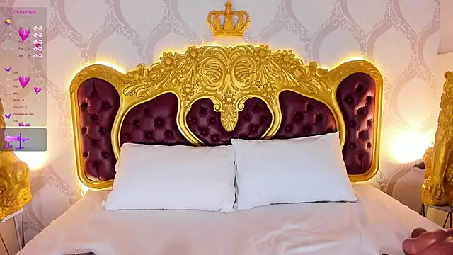 Snapshot of HelenaRoos chatting on 02/11/25, 02:25 HelenaRoos online show from 02/11/25, 02:25