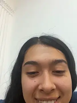 SweetLatiin  online show from 11/24/25, 08:19