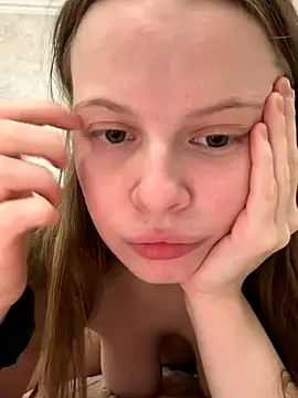 wrenlie online show from 10/11/25, 06:50