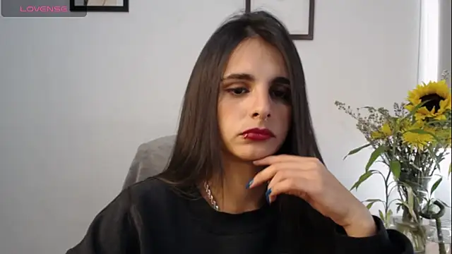 Snapshot of alma_violeta chatting on 01/30/25, 06:10 alma violeta online show from 01/30/25, 06:10