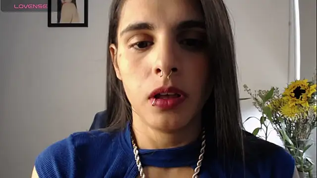 Snapshot of alma_violeta chatting on 02/01/25, 08:58 alma violeta online show from 02/01/25, 08:58