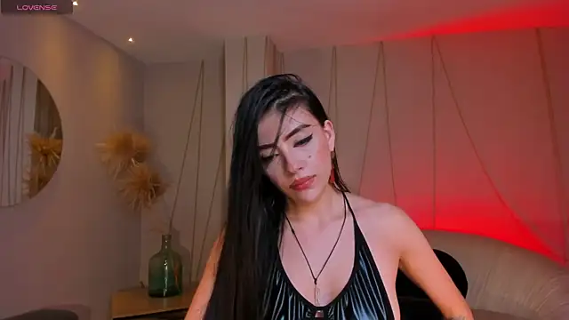 ValeriaRiveraX online show from 02/18/25, 10:05