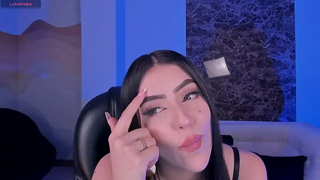 ValeriaRiveraX online show from 03/13/25, 07:09