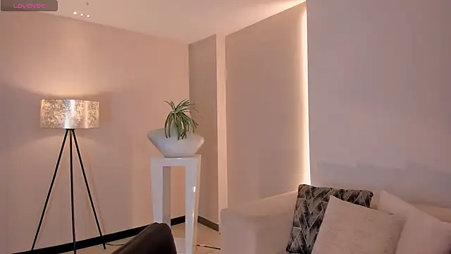 ValeriaRiveraX online show from 03/21/25, 03:33