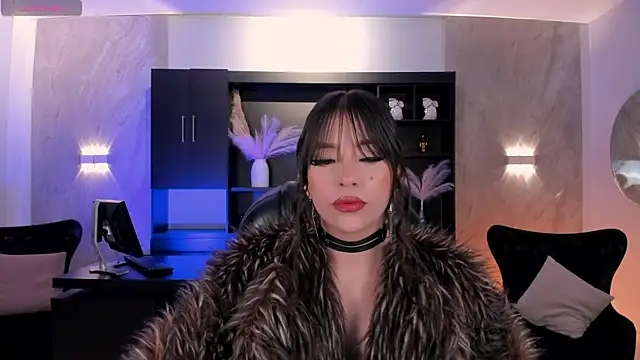 ValeriaRiveraX online show from 11/21/25, 04:00