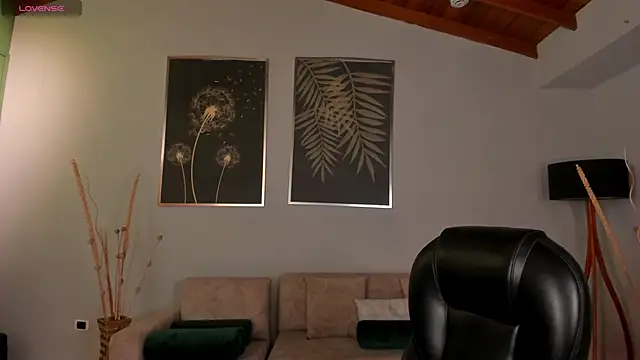 ValeriaRiveraX online show from 01/13/26, 03:45