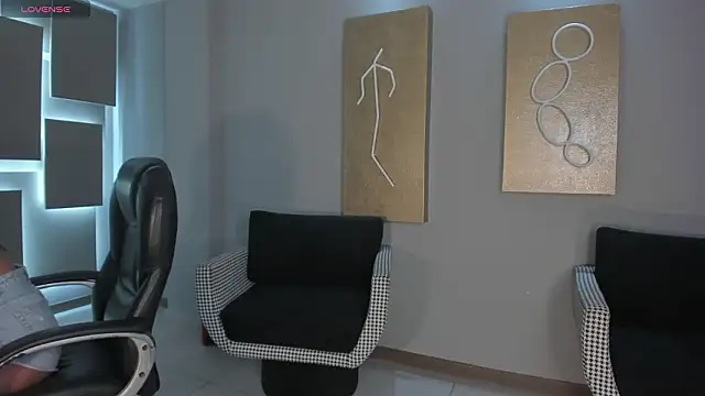 ArianaDumont online show from 02/12/26, 11:38