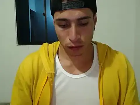 Snapshot of jack_pergurtson01 chatting on 06/09/26, 12:11 jack pergurtson01 online show from 06/09/26, 12:11
