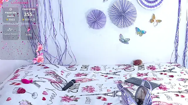 valen natasha online show from 11/24/25, 10:42