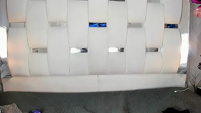 Michellespencer online show from 03/04/25, 10:05