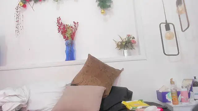 penelope handaos online show from 12/18/24, 07:58