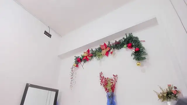 penelope handaos online show from 12/18/24, 11:02