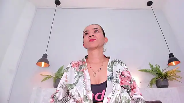 penelope handaos online show from 02/22/25, 07:56