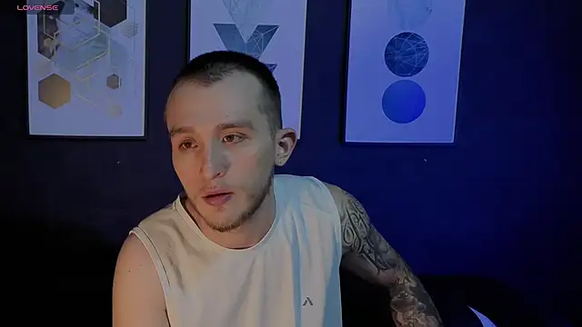 Dylanwhite23  online show from 02/24/26, 11:36