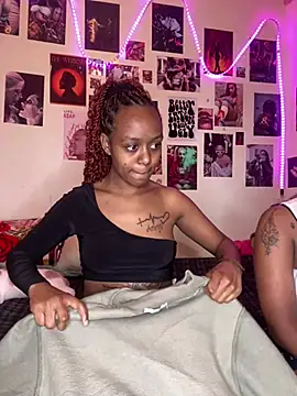 naughtybitches5 online show from 12/09/24, 05:18