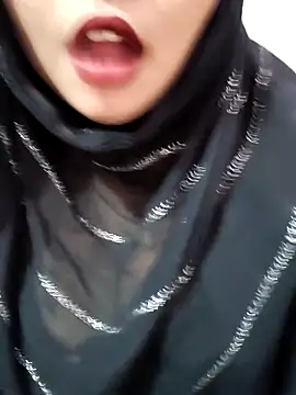 Indian-Nazia online show from 10/21/25, 08:42