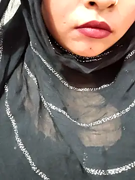 Indian-Nazia online show from 10/26/25, 07:42