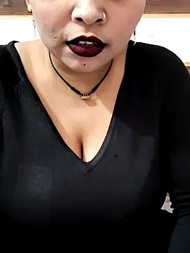 Indian-Nazia online show from 11/14/25, 06:28